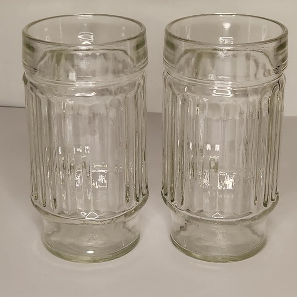 2/$30 Vtg Anchor Hocking Glass 10oz Footed & Ribbed Heavy Duty Handled Mugs - Picture 3 of 8